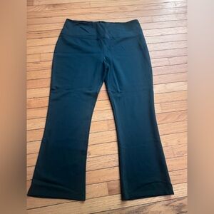 Jones New York Green Flare Pants